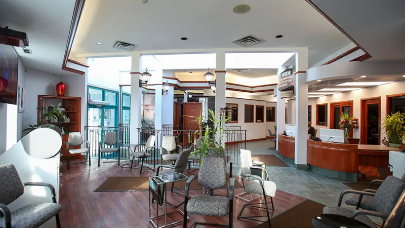 Comfortable sedation suite